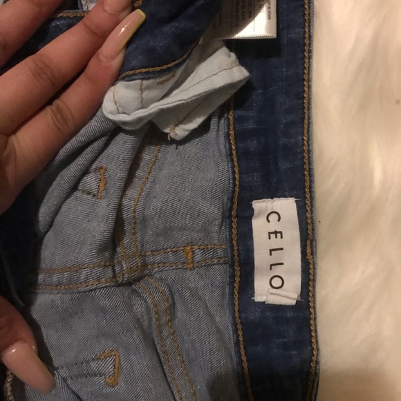 Cielo Jeans - Picture 4 of 4